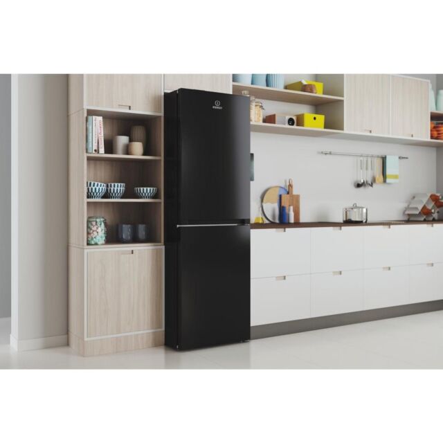 Indesit IBTNF 60182 B UK Freestanding Fridge Freezer - Black