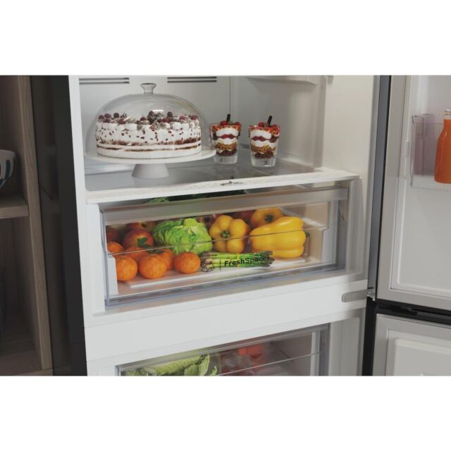 Indesit IBTNF 60182 B UK Freestanding Fridge Freezer - Black