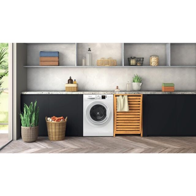 Hotpoint NSWF 7469 W UK Freestanding 7kg 1400rpm Washing Machine