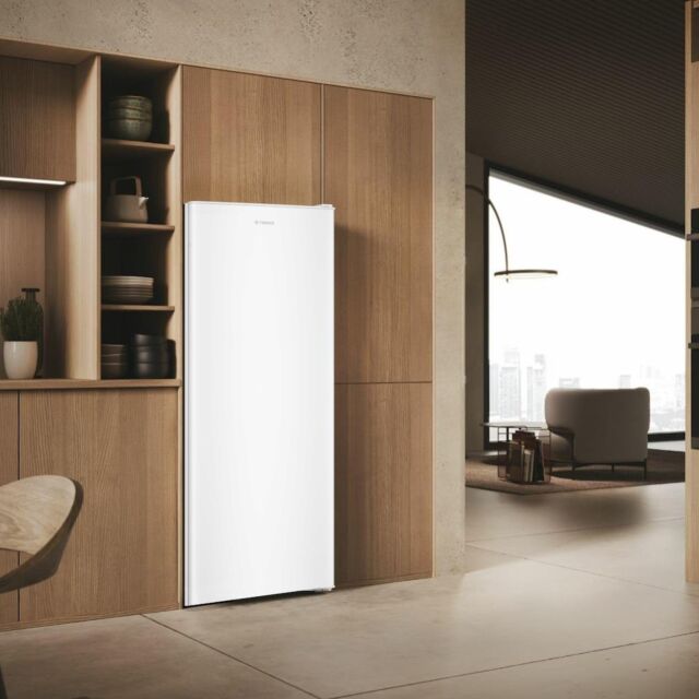 Teknix TSFG1385W 55cm Upright Tall Freezer Smart Frost - White