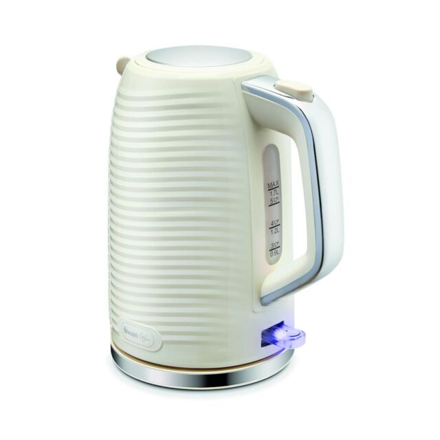 Swan SK19034CRM Wave 1.7L Textured Kettle - Cream